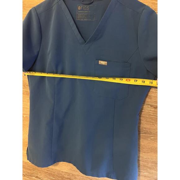 Figs Medical Top Shirt Blue Size Small V neck Short Sleeves Pocket - Picture 6 of 8